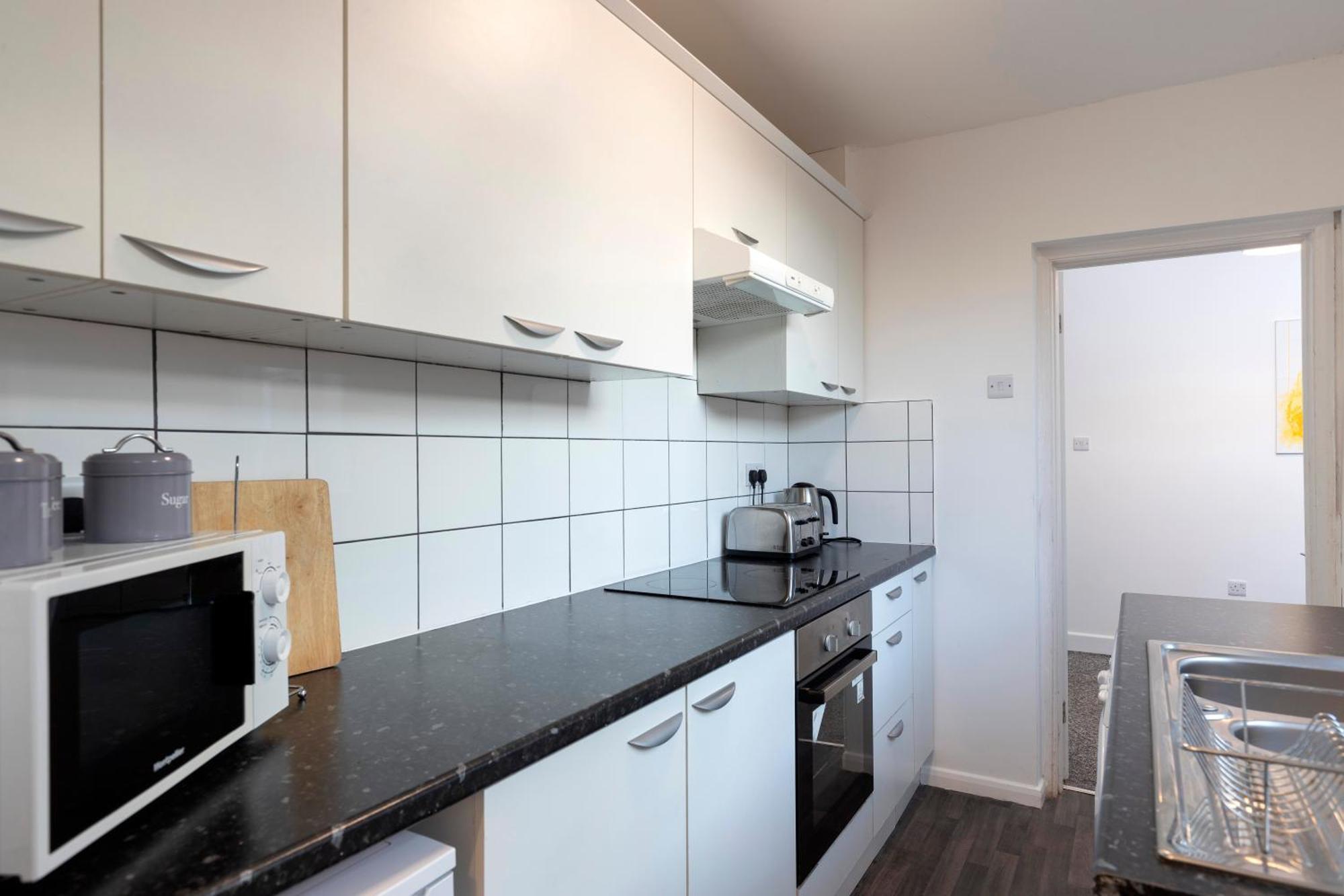 Quiet And Comfy House With 2 Bedrooms And 2 Bathrooms Super Fast Wifi And Crisp Hotel Standard White Linen Hosted By Our Home Short Stays Darlington  Luaran gambar